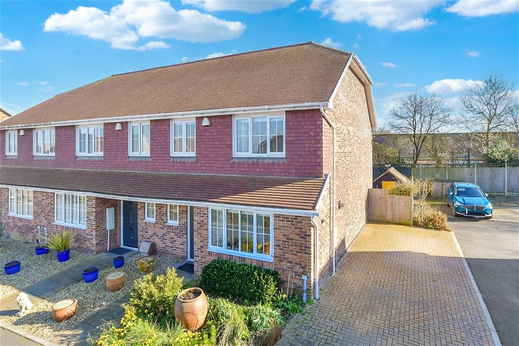 Property photo 2 of 12 External (Web)