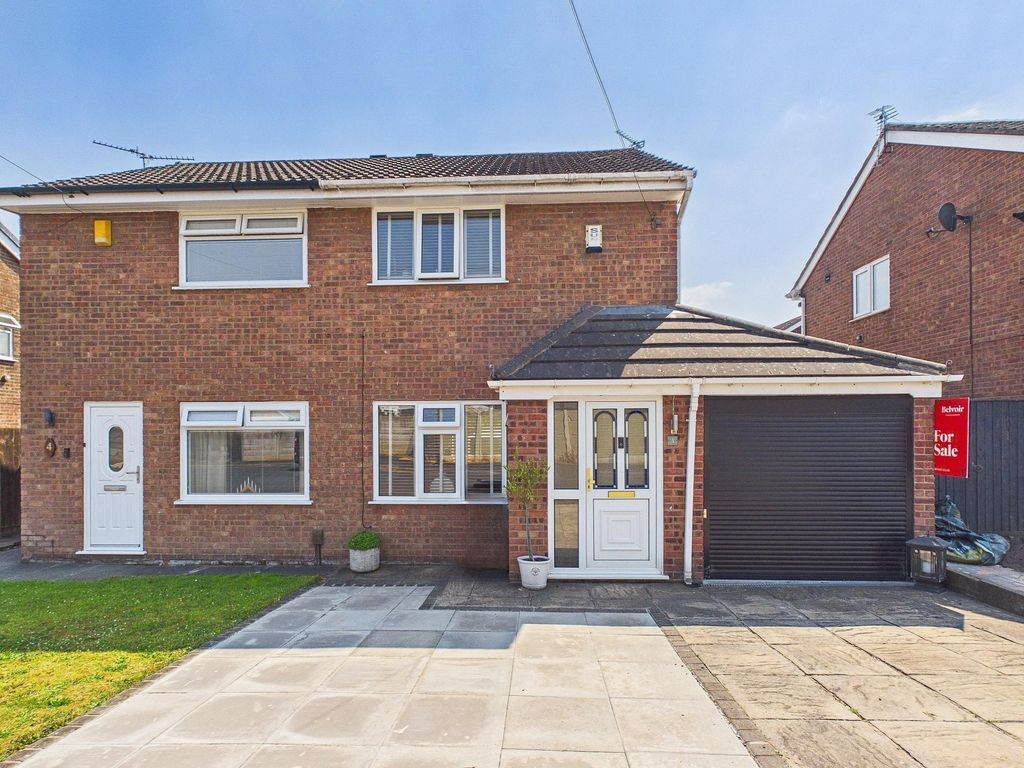 Property photo 1 of 31