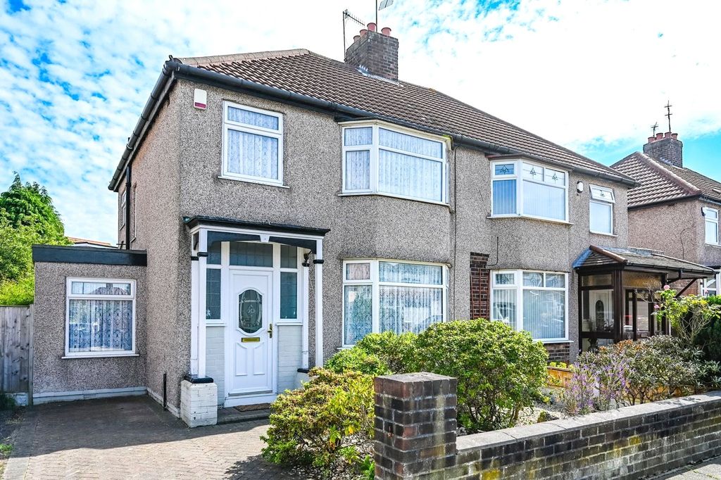 Property photo 1 of 16 Picture No. 23