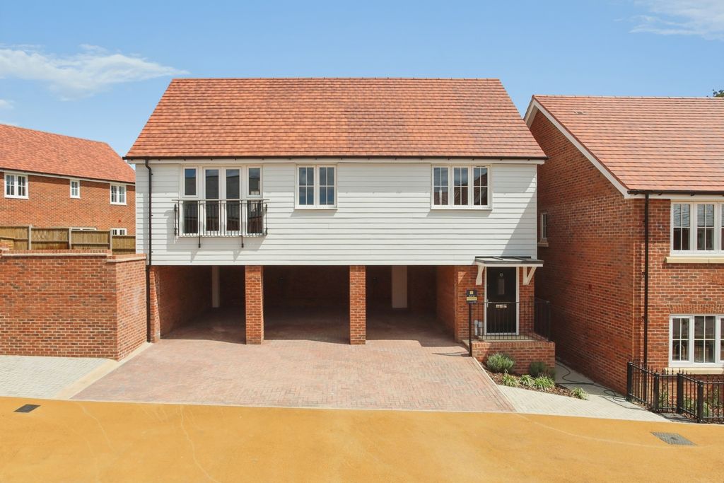 Property photo 1 of 10 Pbox-Img.Jpg