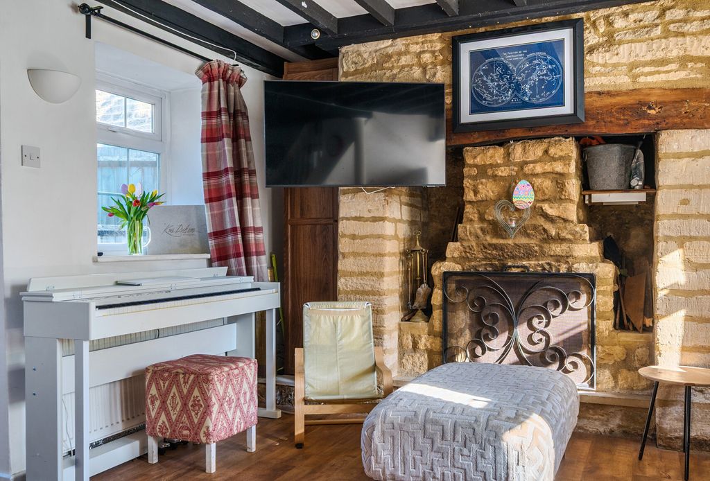 Property photo 3 of 15 1423205-17-69d4c8...