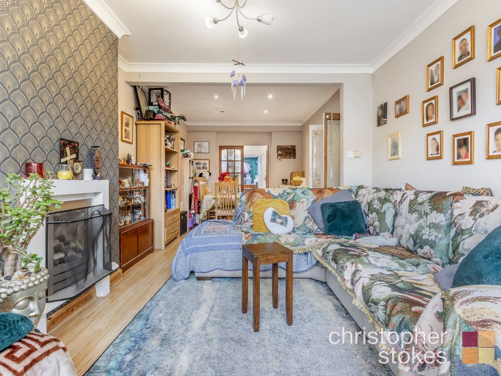 Property photo 2 of 19 4134452