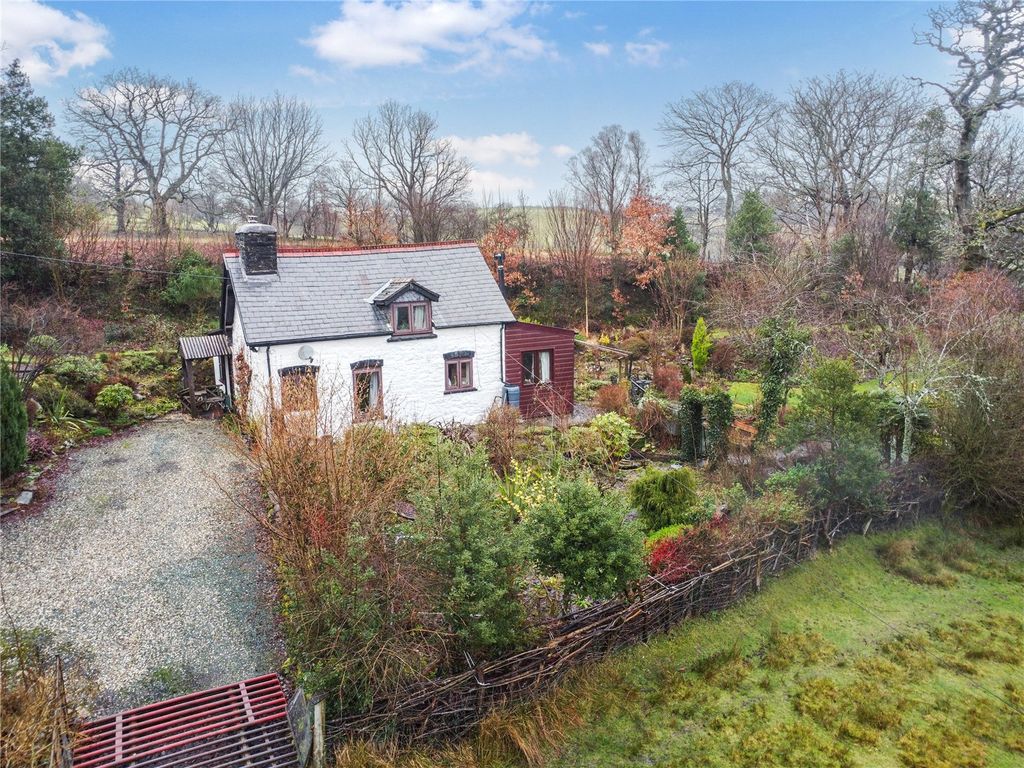 Property photo 1 of 24 Picture No. 20