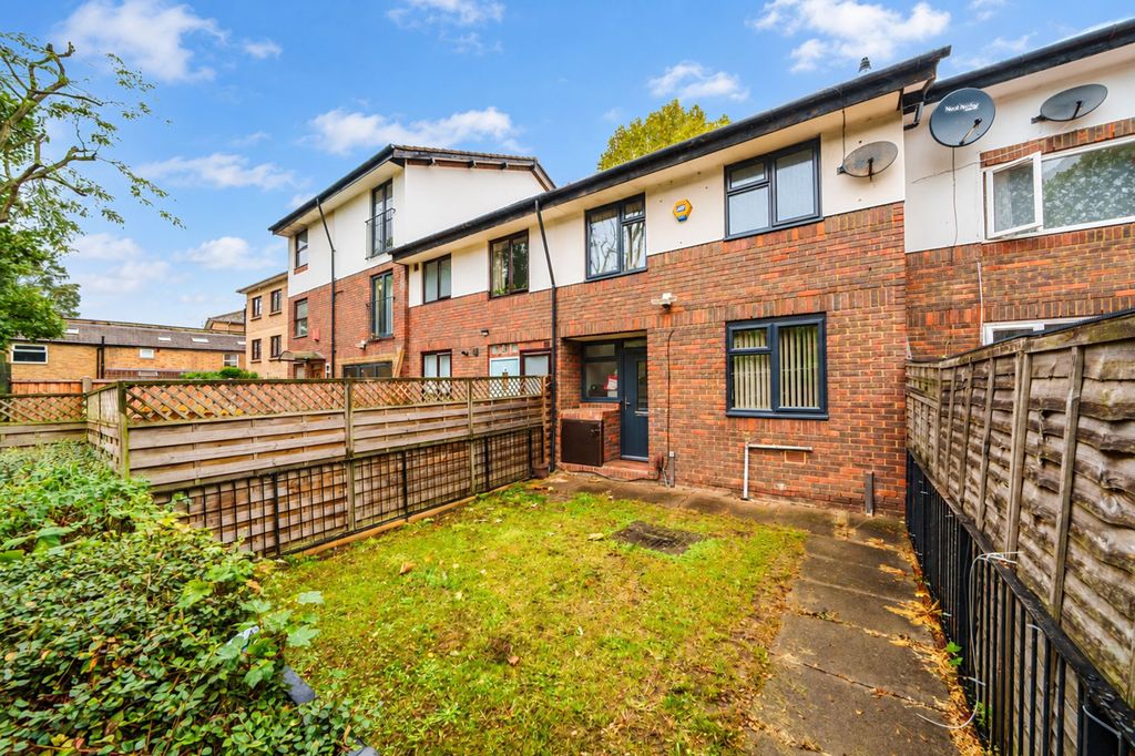 Property photo 1 of 22