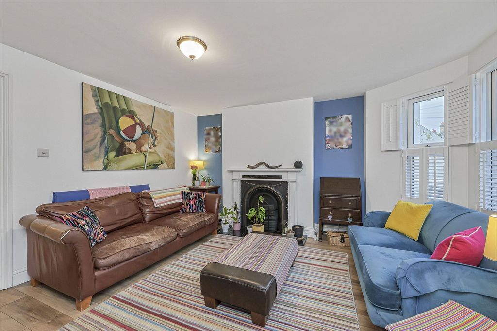 Property photo 2 of 17 Picture No. 10