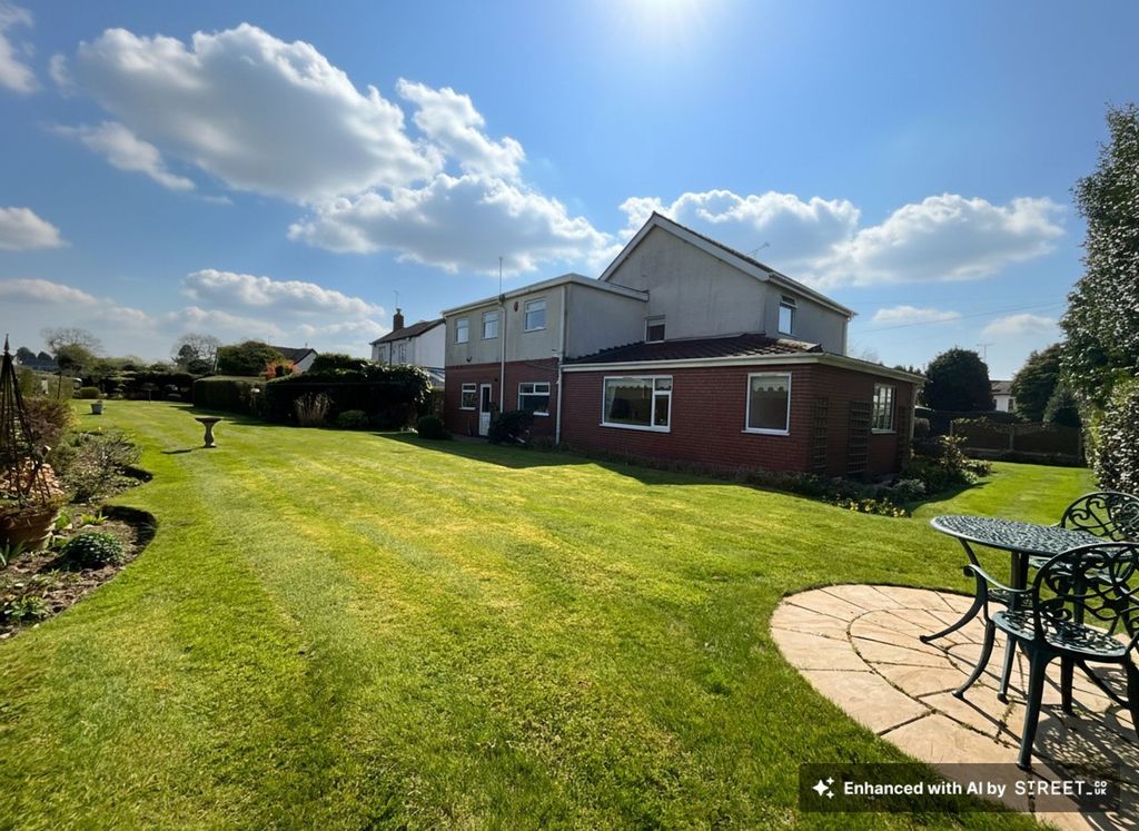 Property photo 1 of 27