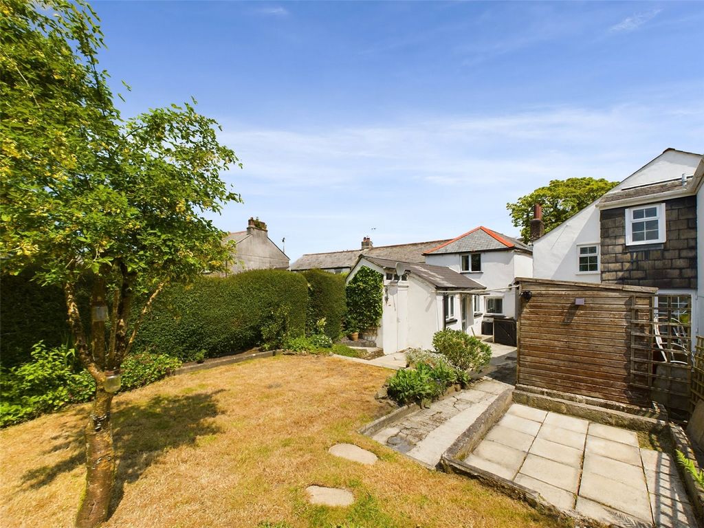 Property photo 2 of 19 Picture No. 31