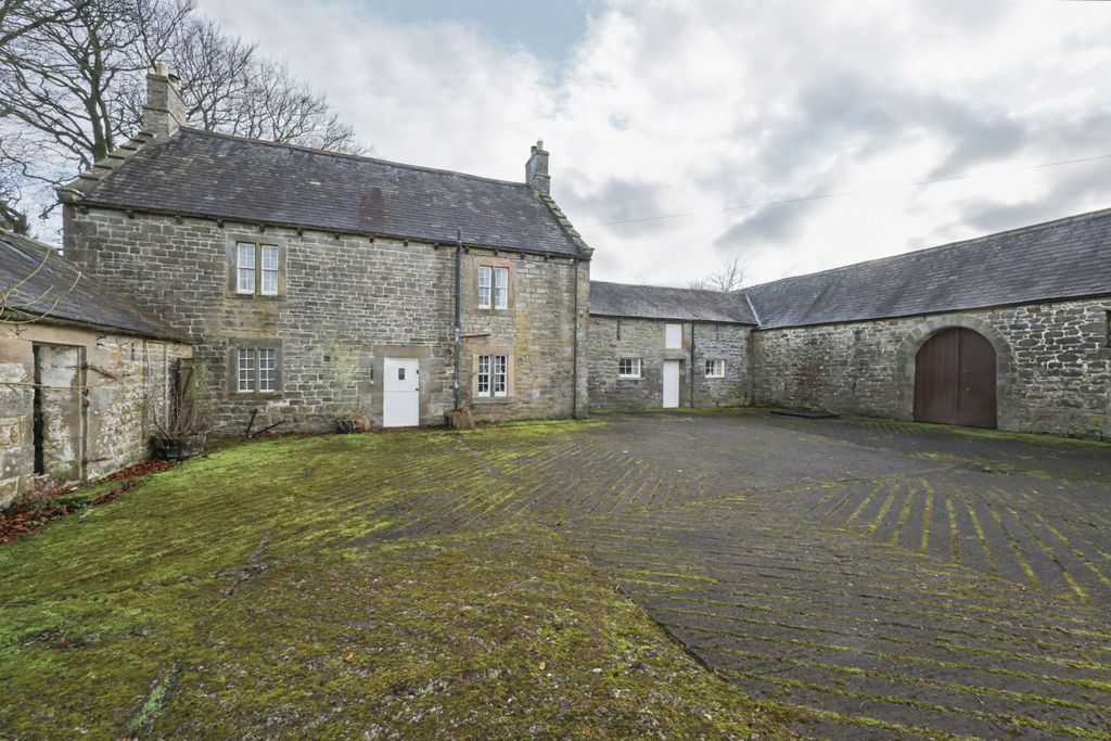 Property photo 2 of 41 Highstead Ash, West Hall, Brampton, Cumberland, Ca8 2Es