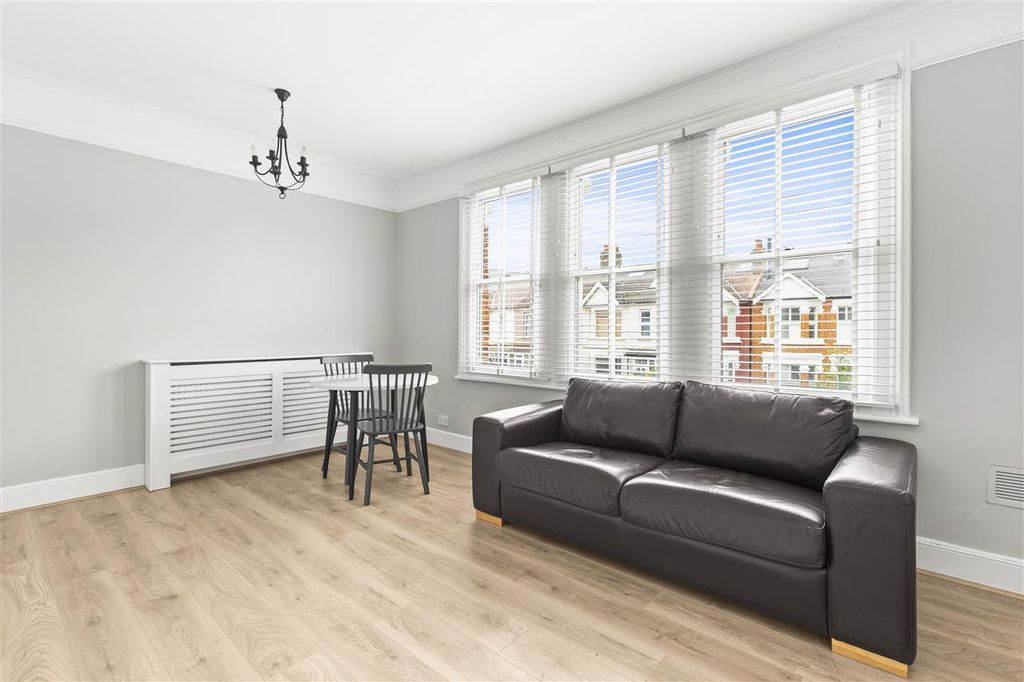 Property photo 1 of 15 Main Picture