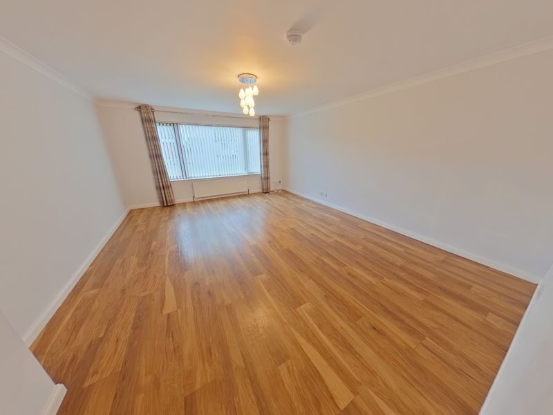 Property photo 2 of 8 Photo 8