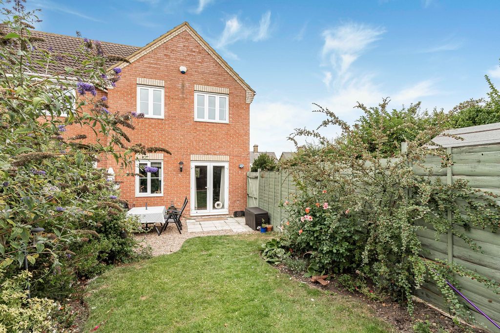 Property photo 1 of 20