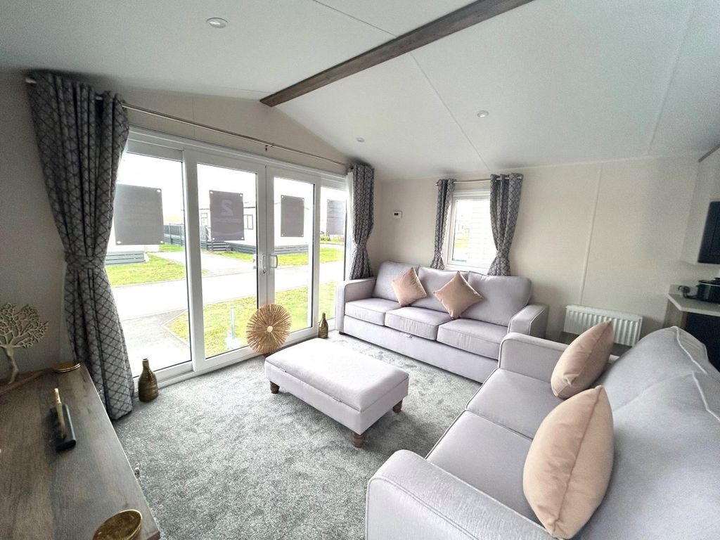 Property photo 1 of 6 Car0065130 - Static Caravan