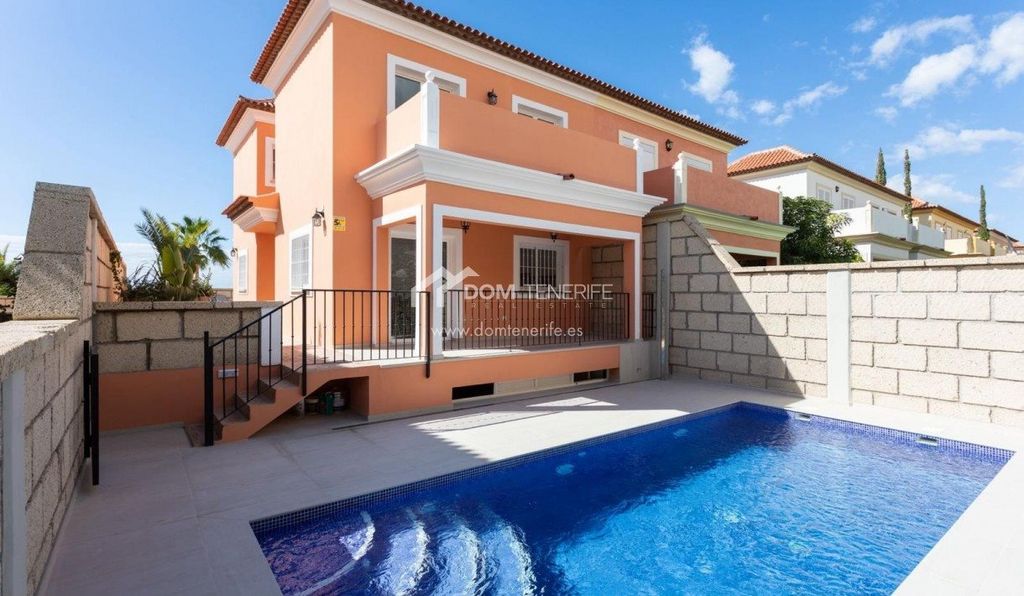 Property photo 1 of 23 Townhouse, El Madroñal