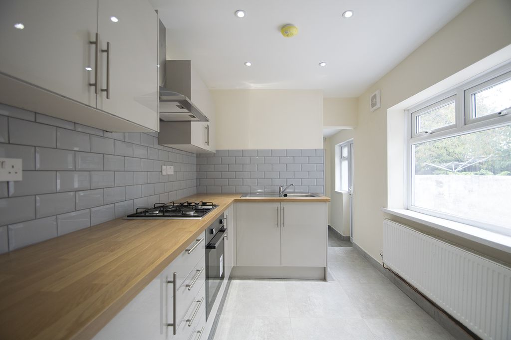 Property photo 1 of 9 Photo 1