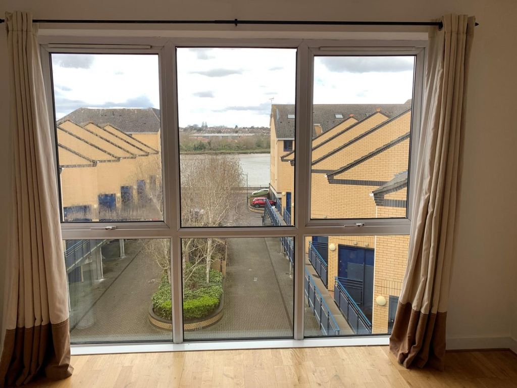 Property photo 3 of 9 Living Room 2.Jpg