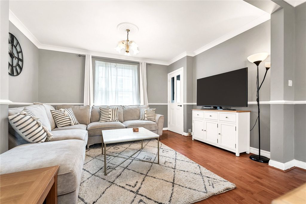 Property photo 2 of 13 Picture No. 10