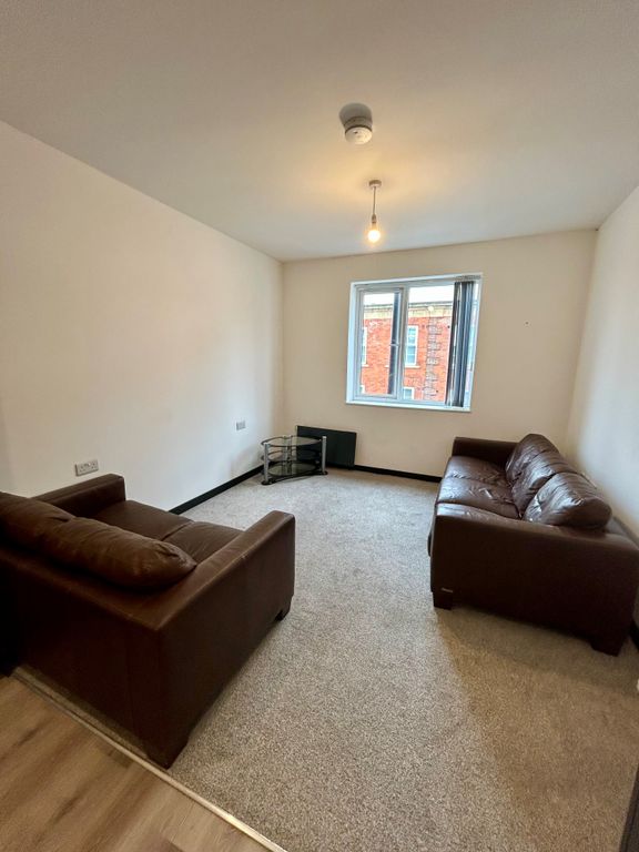Property photo 2 of 4 Lounge