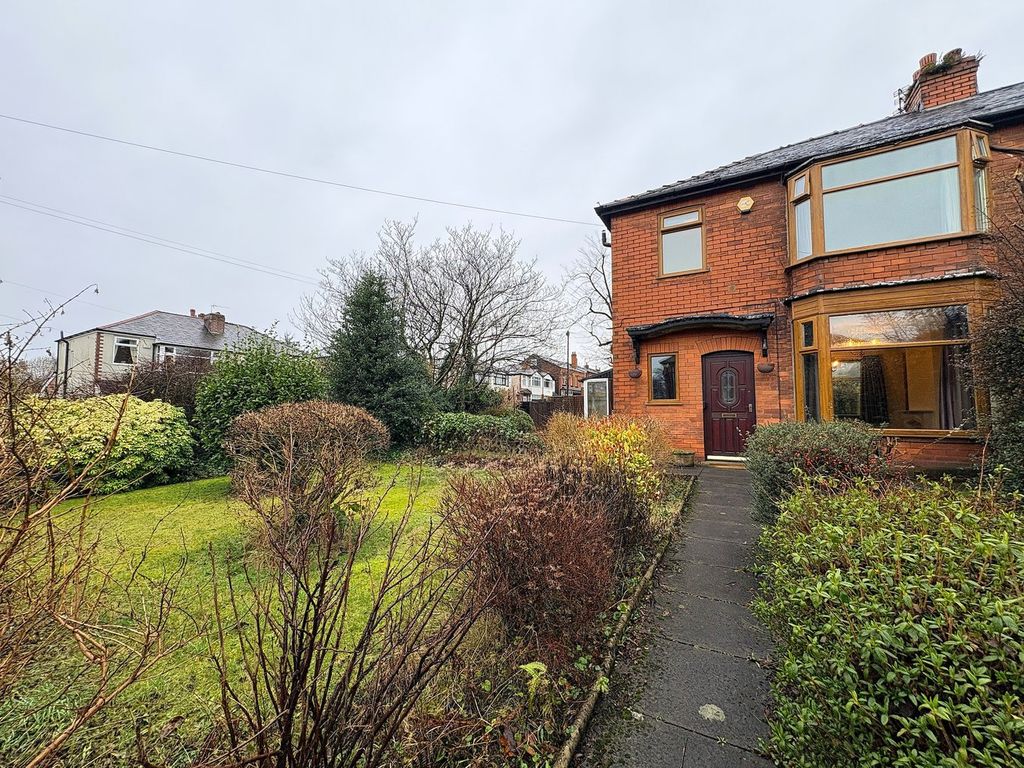 Property photo 2 of 23