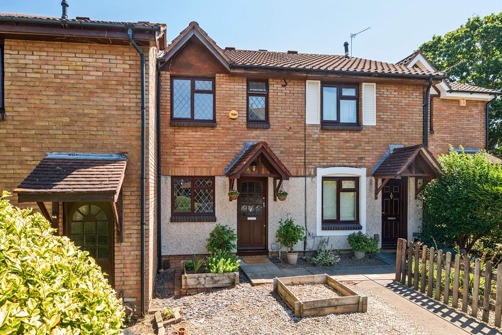 Property photo 1 of 19 1488904-1-6A4E315...