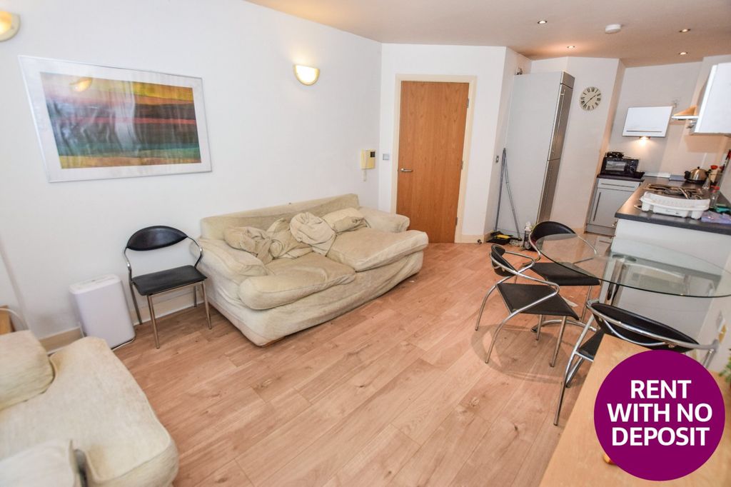 Property photo 3 of 16 Picture No. 14