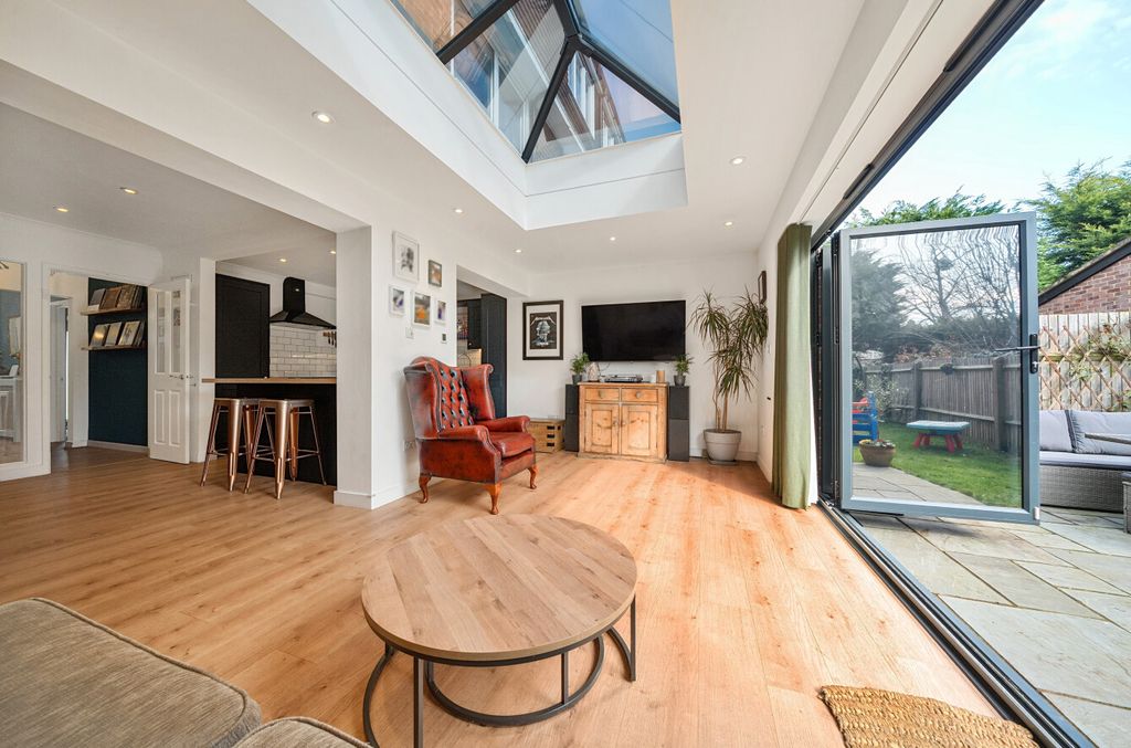 Property photo 3 of 20 1410488-48-69Af14...