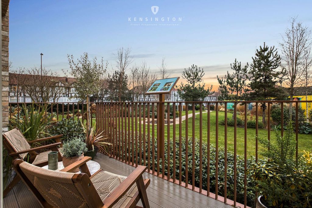 Property photo 1 of 21