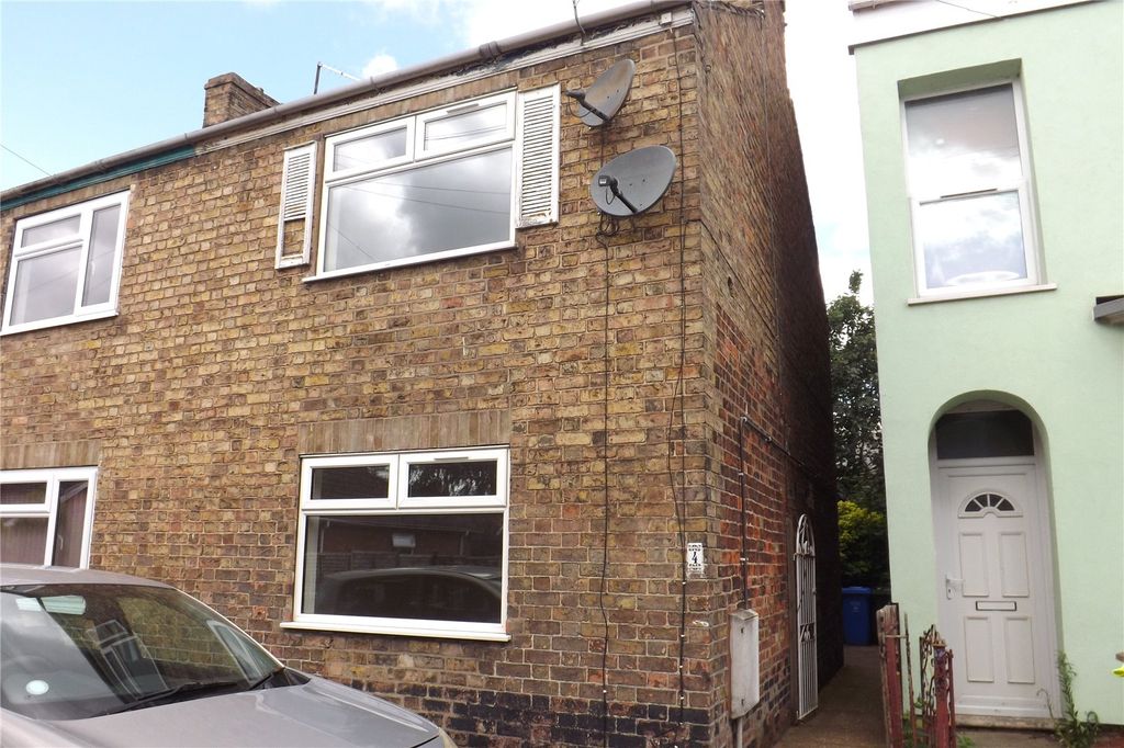 Property photo 1 of 14 Picture No. 08