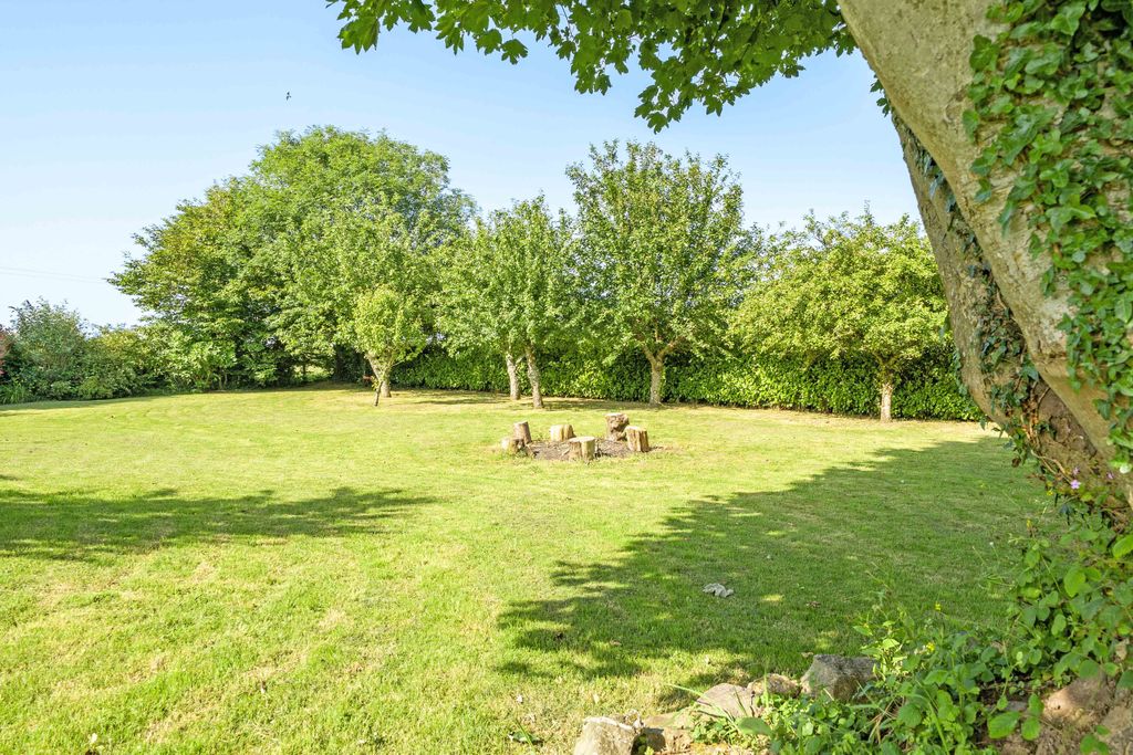 Property photo 2 of 30 Photo 2