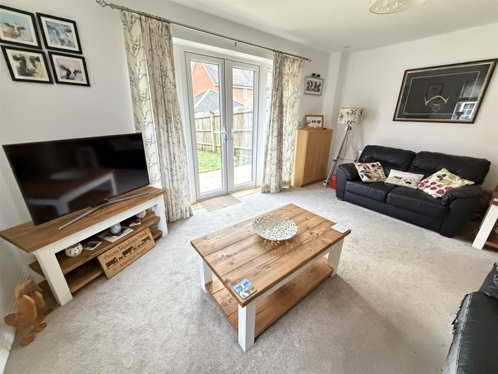 Property photo 2 of 15 Img_2845.Jpeg