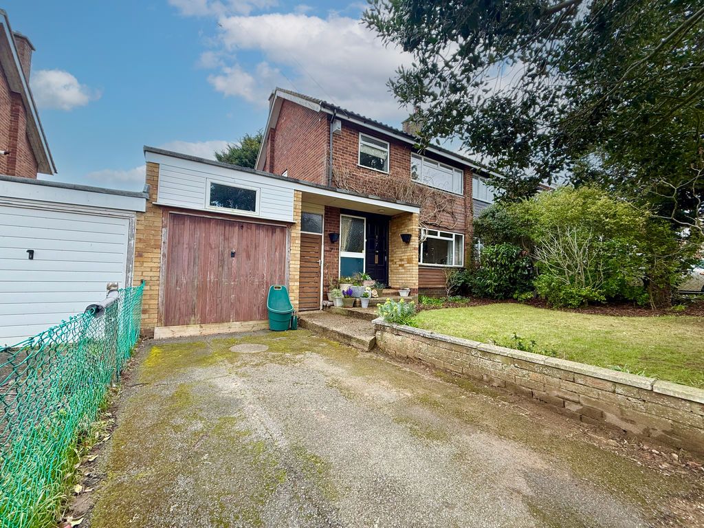 Property photo 1 of 18 Front