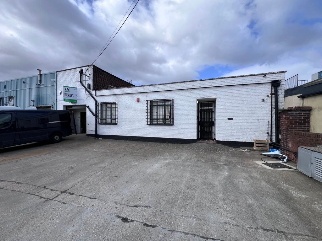 Property photo 1 of 12 Photo 19