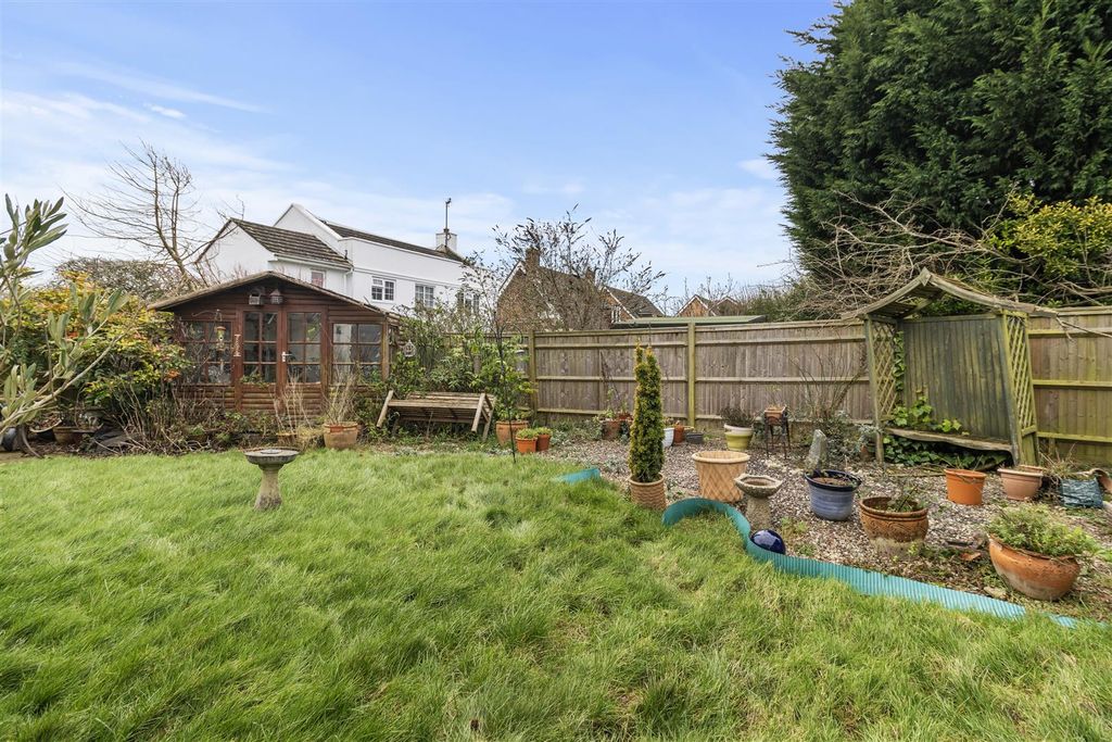 Property photo 2 of 24 Rear Garden