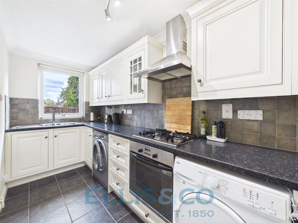 Property photo 3 of 12 Picture No. 08