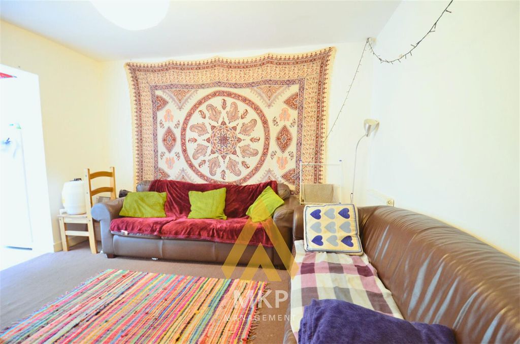 Property photo 1 of 17 4.Png