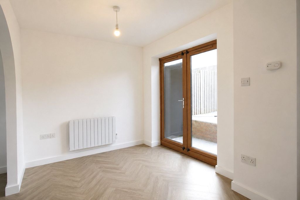 Property photo 3 of 9 Picture No. 09