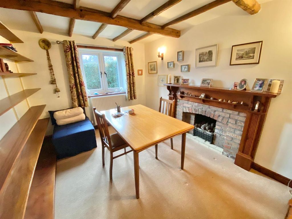Property photo 3 of 28
