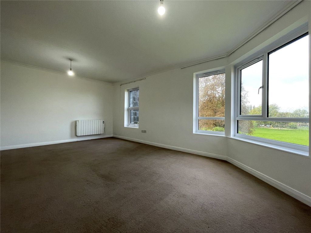 Property photo 2 of 8 Picture No. 02