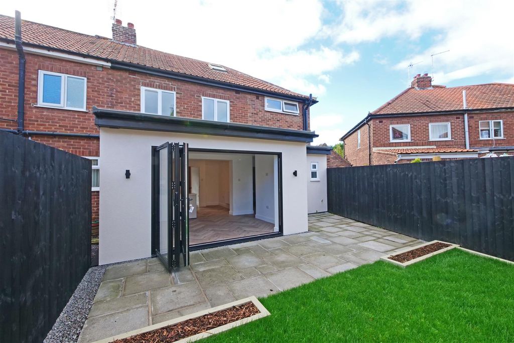 Property photo 3 of 22 Pnmb0269.Jpg