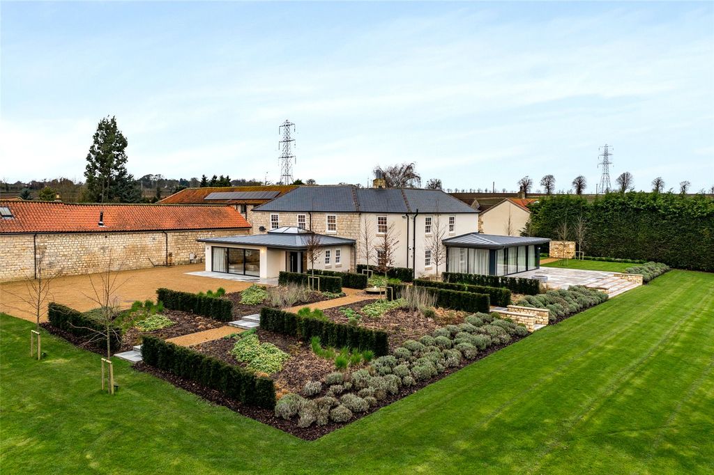 Property photo 1 of 26 Picture No. 27