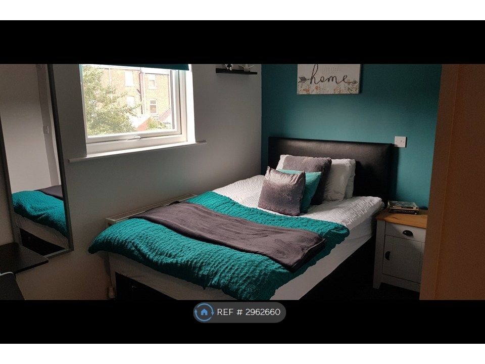 Property photo 1 of 4