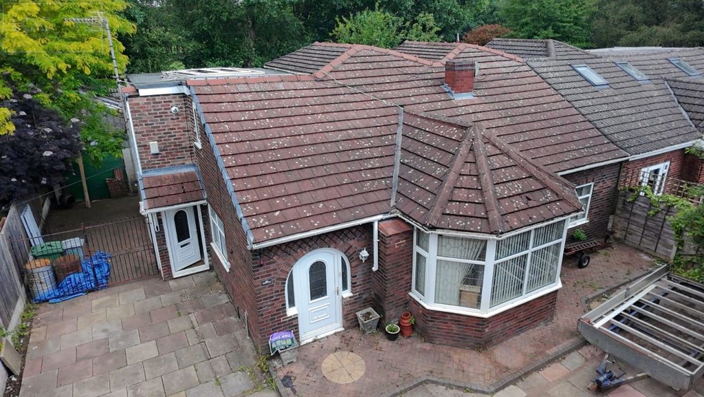Property photo 2 of 21 c B