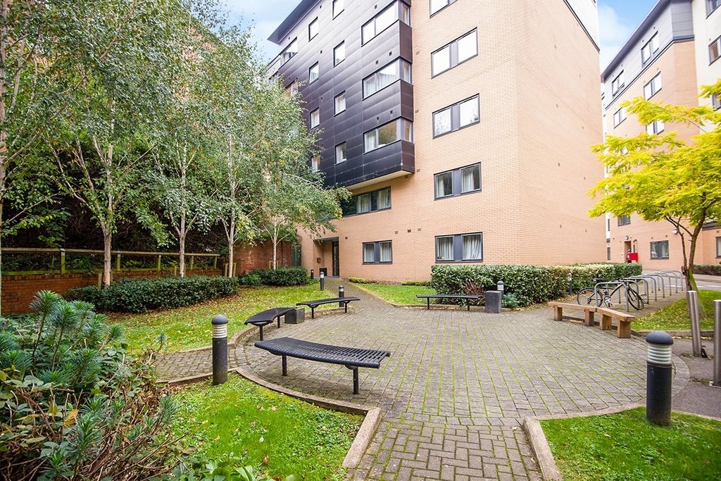 Property photo 1 of 9 Open Plan Living And