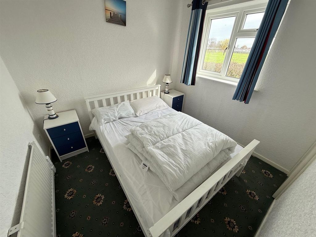 Property photo 3 of 8 Bedroom 2