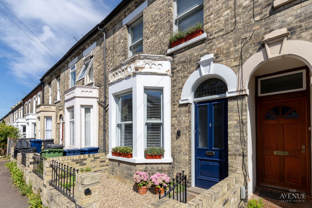 Property photo 1 of 16 4353340