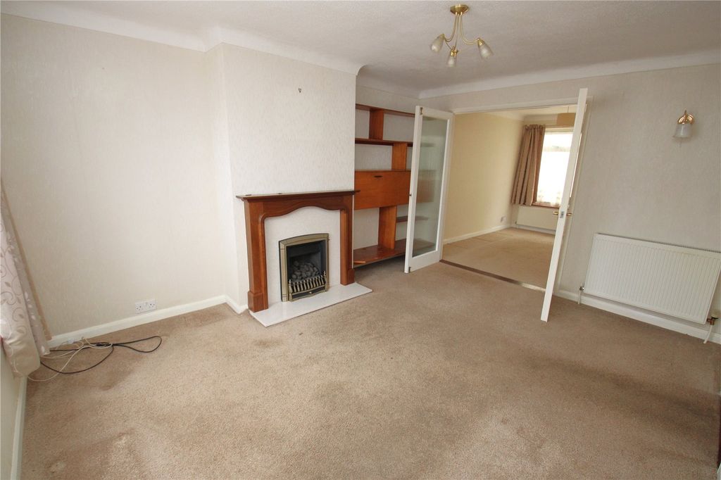 Property photo 2 of 19 Picture No. 04