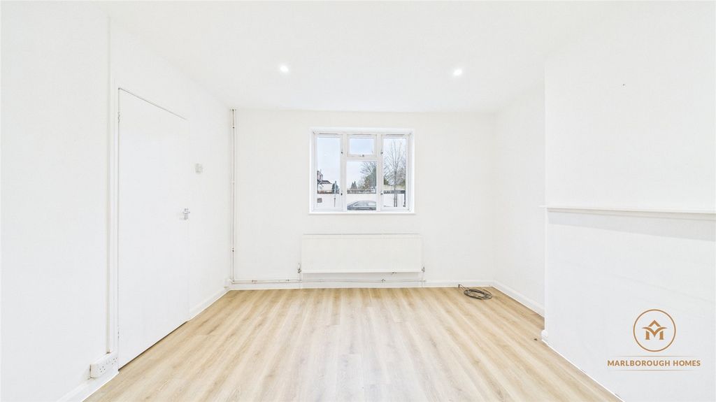 Property photo 2 of 26 Reception Room