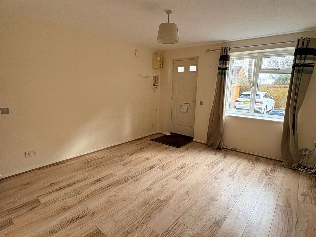 Property photo 2 of 12 Picture No. 19