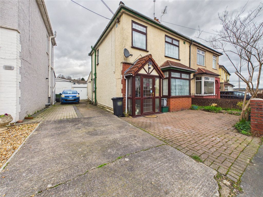 Property photo 1 of 18 Picture No. 20