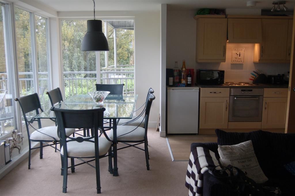 Property photo 3 of 7 Dining Room