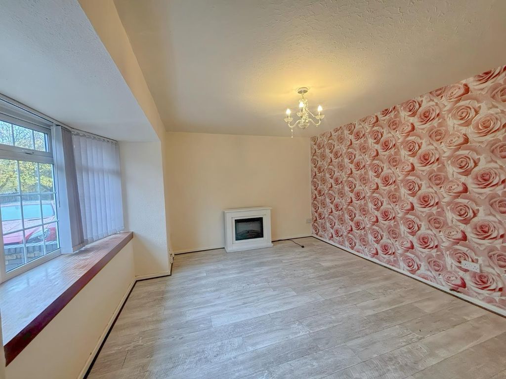 Property photo 3 of 16 Img_8807.Jpeg